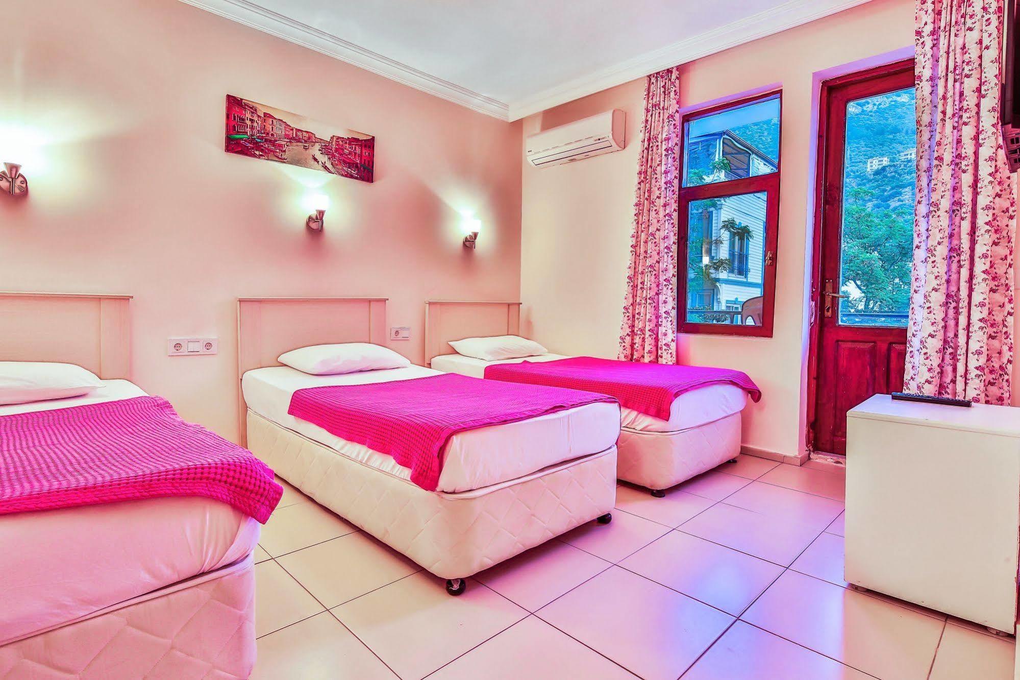 Pinar Pansiyon Kaş Exterior foto